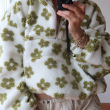 Sofia | Casaco Polar com Lapela e Fecho Frontal