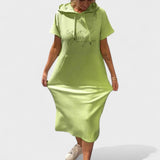 Petra - Vestido com Capuz