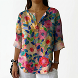 Gabriela | Blusa Floral Vibrante com Detalhe de Botão