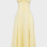 Carolina - Vestido Floral com Corpete Ajustado