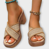 Camila - Saltos grossos com tiras cruzadas