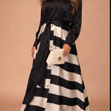 Beatriz | Vestido de Cetim às Riscas Elegante