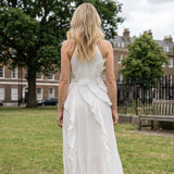 Leonor | Vestido Plissado com Folhos Elegante