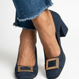 Inês | Sapatos de Camurça com Fivela Dourada